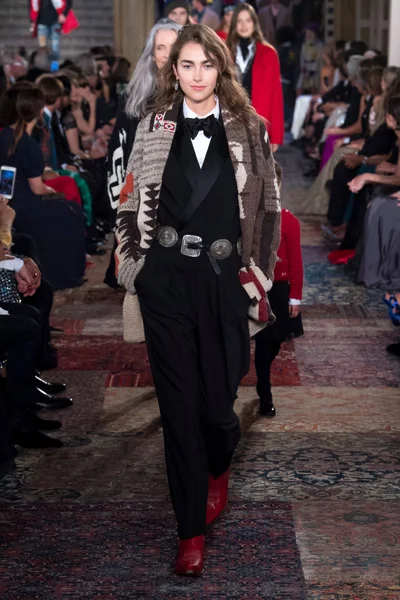 Look 103